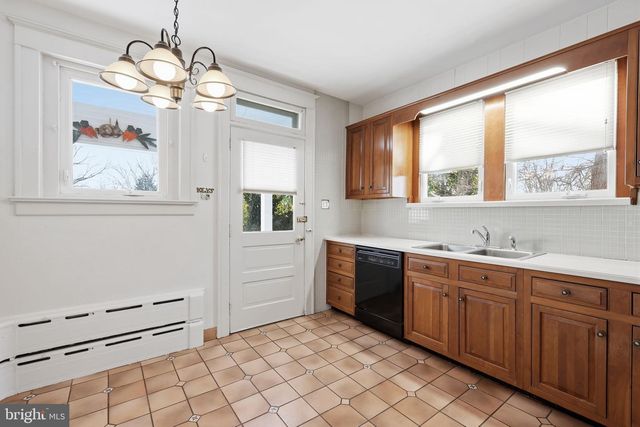 309 VINE ST, Perkasie, PA 18944