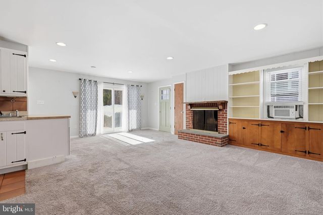 309 VINE ST, Perkasie, PA 18944