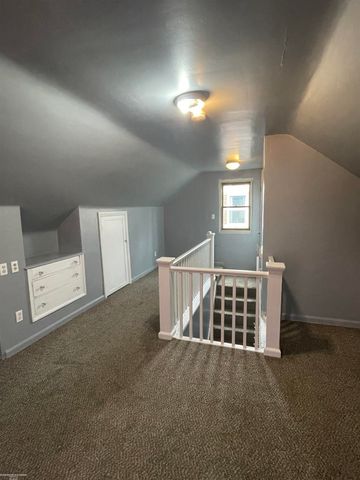 16173 Forest Avenue, Eastpointe, MI 48021