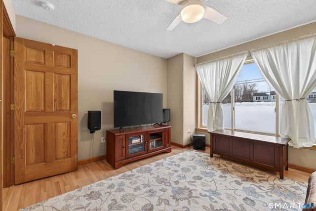 316 West Road, Colchester, CT 06415