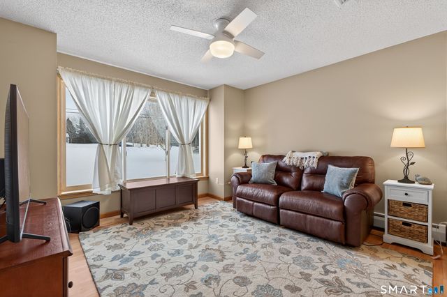 316 West Road, Colchester, CT 06415