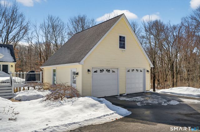 316 West Road, Colchester, CT 06415