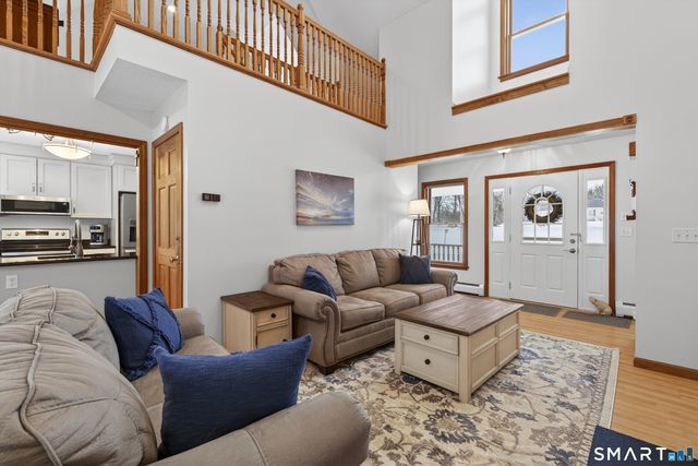 316 West Road, Colchester, CT 06415