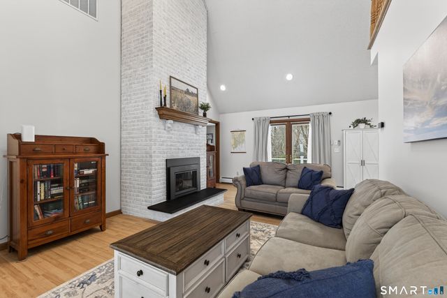 316 West Road, Colchester, CT 06415