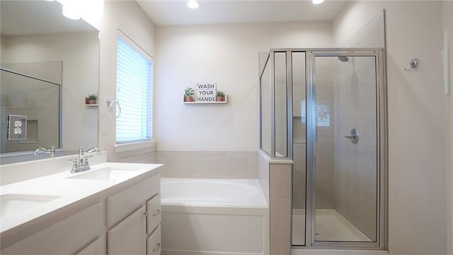 2113 Mountain Wind Loop, Bryan, TX 77807