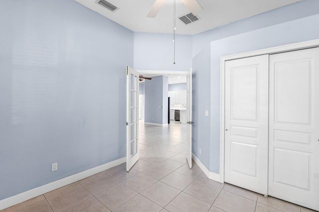 615 NE Canoe Park Circle, Port St. Lucie, Port St Lucie, FL 34983