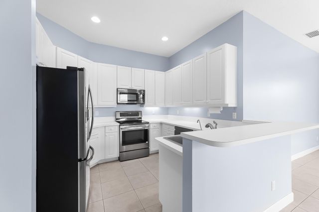 615 NE Canoe Park Circle, Port St. Lucie, Port St Lucie, FL 34983