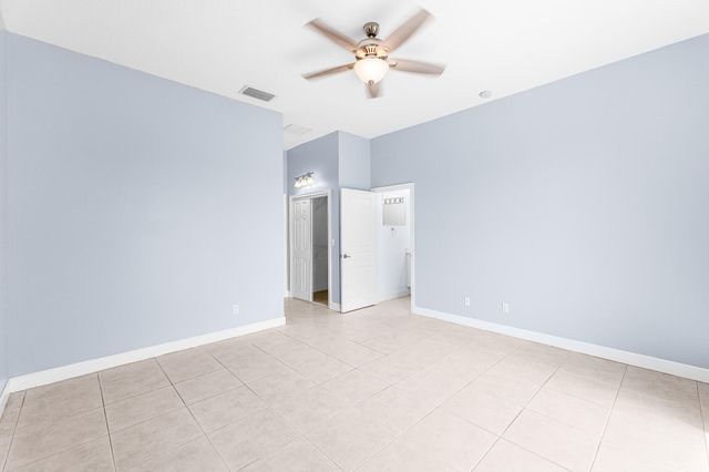 615 NE Canoe Park Circle, Port St. Lucie, Port St Lucie, FL 34983