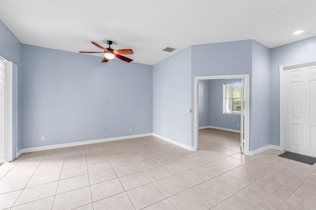 615 NE Canoe Park Circle, Port St. Lucie, Port St Lucie, FL 34983