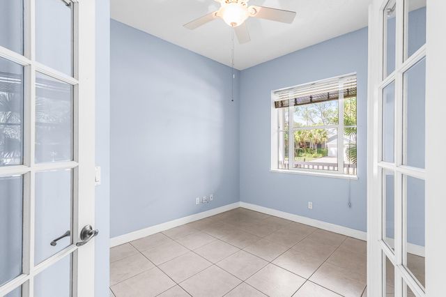 615 NE Canoe Park Circle, Port St. Lucie, Port St Lucie, FL 34983