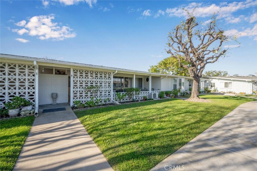 13740 El Dorado Drive 26H, Seal Beach, CA 90740