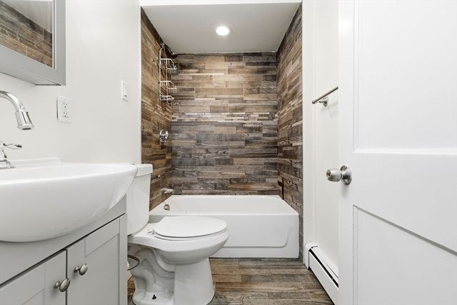 60 Tudor 1, Lynn, MA 01902