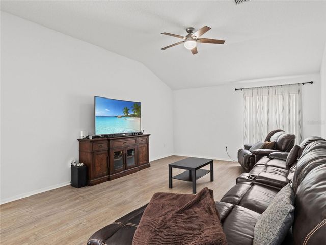 3749 PENDLEBURY DRIVE, Palm Harbor, FL 34685