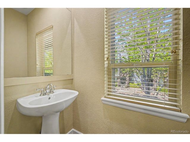 450 S Reed St, Lakewood, CO 80226
