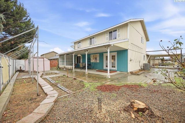 6012 Fenway Dr, Pasco, WA 99301