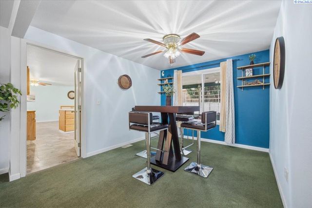 6012 Fenway Dr, Pasco, WA 99301