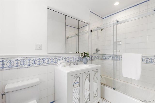 77 Pleasant Ridge Road, Harrison, NY 10528