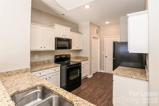 6502 Jerimoth Drive, Charlotte, NC 28215