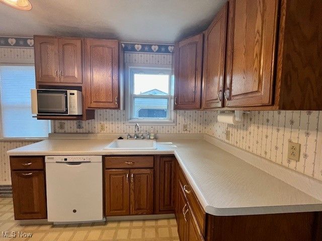 484 E 328th Street, Willowick, OH 44095