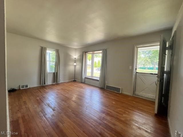 484 E 328th Street, Willowick, OH 44095