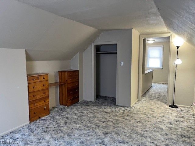 484 E 328th Street, Willowick, OH 44095