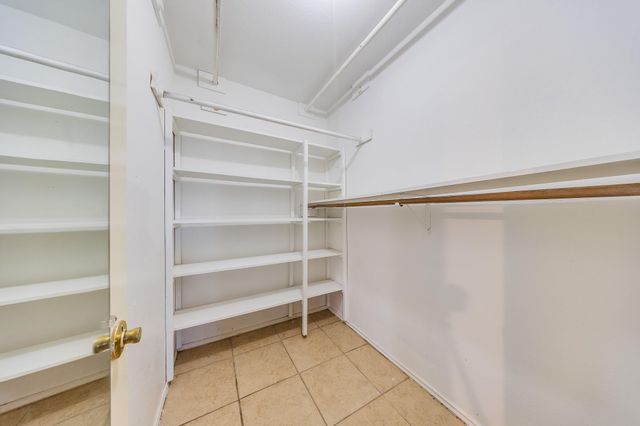 6907 Foxhurst Lane, Humble, TX 77338