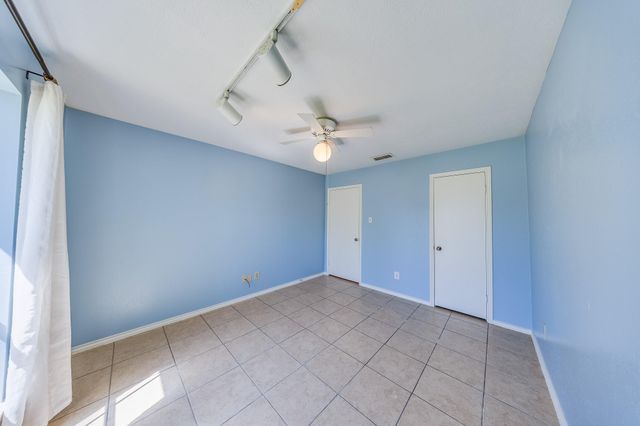 6907 Foxhurst Lane, Humble, TX 77338