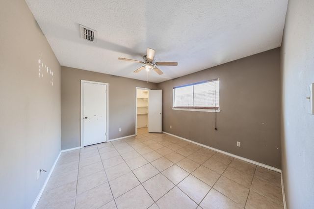 6907 Foxhurst Lane, Humble, TX 77338