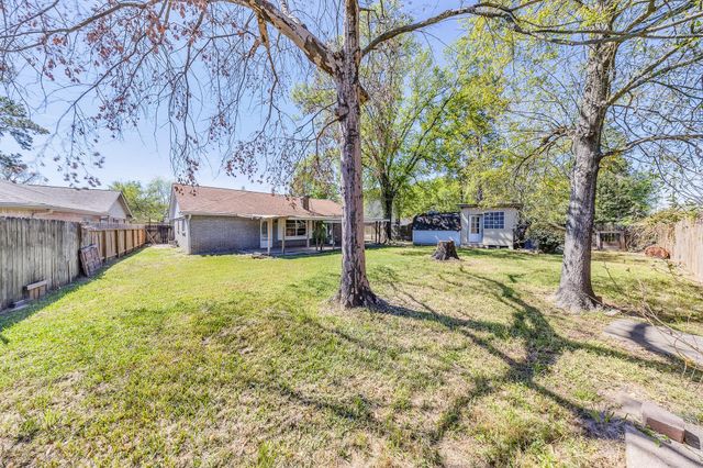 6907 Foxhurst Lane, Humble, TX 77338