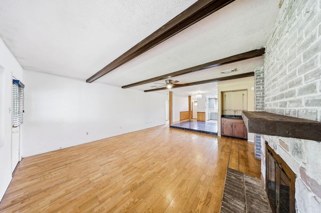 6907 Foxhurst Lane, Humble, TX 77338