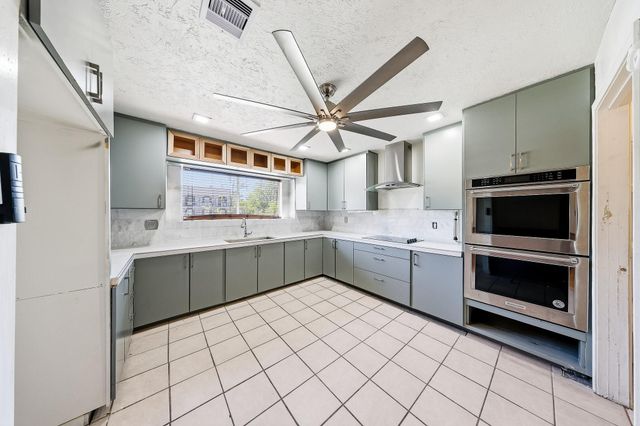 6907 Foxhurst Lane, Humble, TX 77338