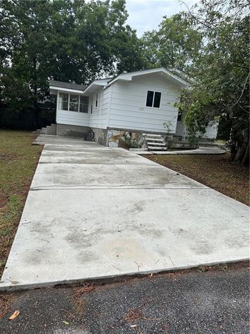 8137 SW NELSON DR Drive SW, Covington, GA 30014