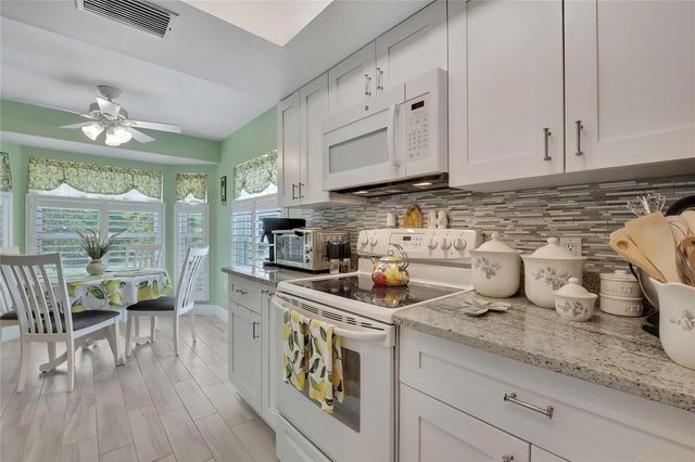 7052 SPARKLING CREEK COURT, Spring Hill, FL 34606