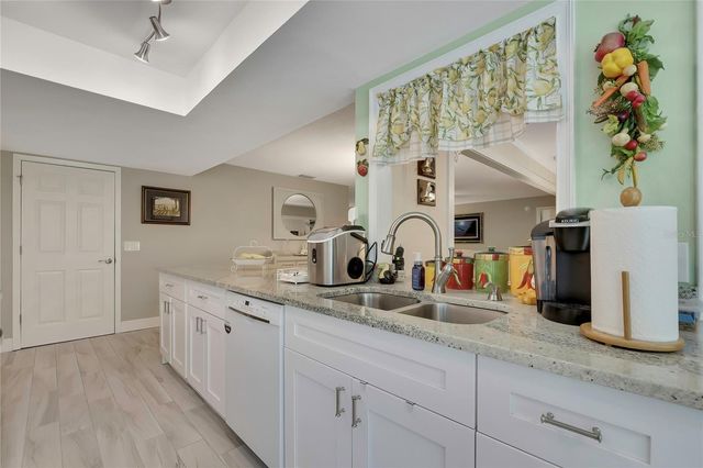 7052 SPARKLING CREEK COURT, Spring Hill, FL 34606