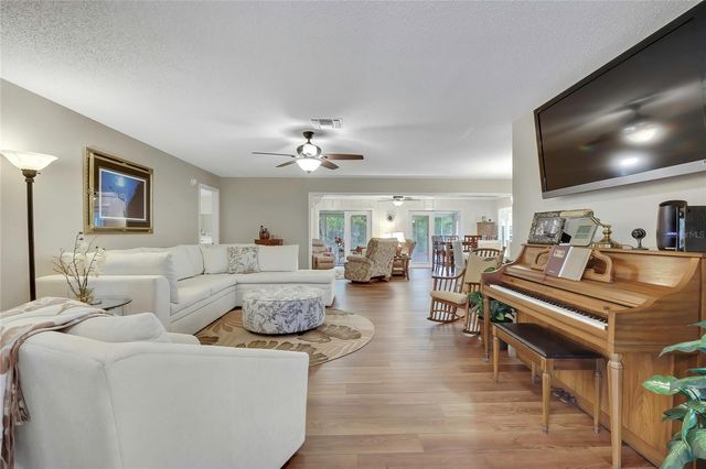 7052 SPARKLING CREEK COURT, Spring Hill, FL 34606