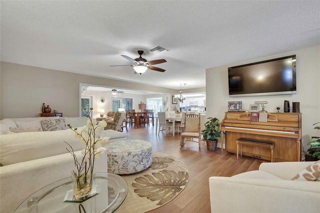 7052 SPARKLING CREEK COURT, Spring Hill, FL 34606