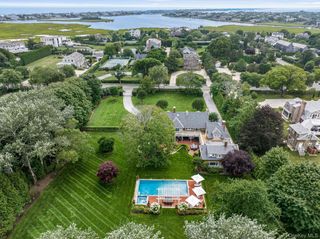 92 Beach Lane, Westhampton Beach, NY 11978