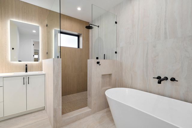 5901 S Clay Avenue, Springfield, MO 65810