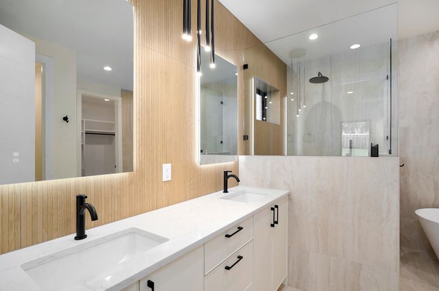 5901 S Clay Avenue, Springfield, MO 65810