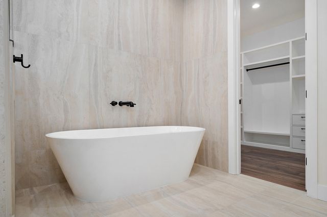 5901 S Clay Avenue, Springfield, MO 65810