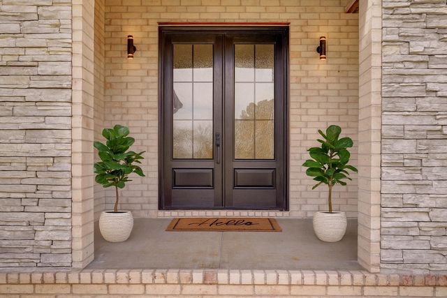 5901 S Clay Avenue, Springfield, MO 65810