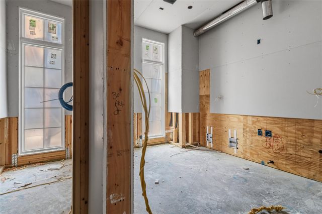 10 Courtlandt Place, Houston, TX 77006