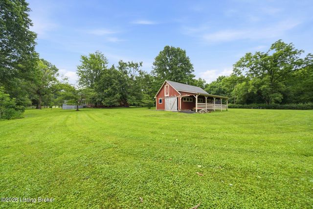 2400 Anchor Way, Anchorage, KY 40223