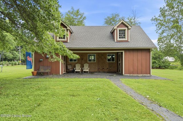 2400 Anchor Way, Anchorage, KY 40223