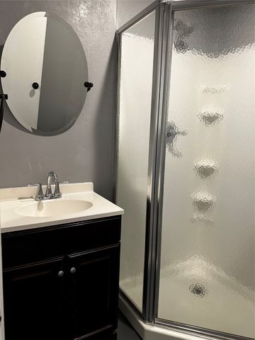 8209 Happy Trail, Alvarado, TX 76009