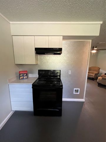 8209 Happy Trail, Alvarado, TX 76009