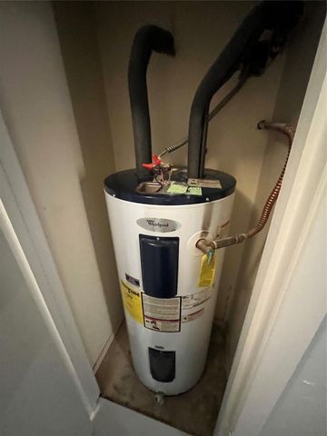 8209 Happy Trail, Alvarado, TX 76009