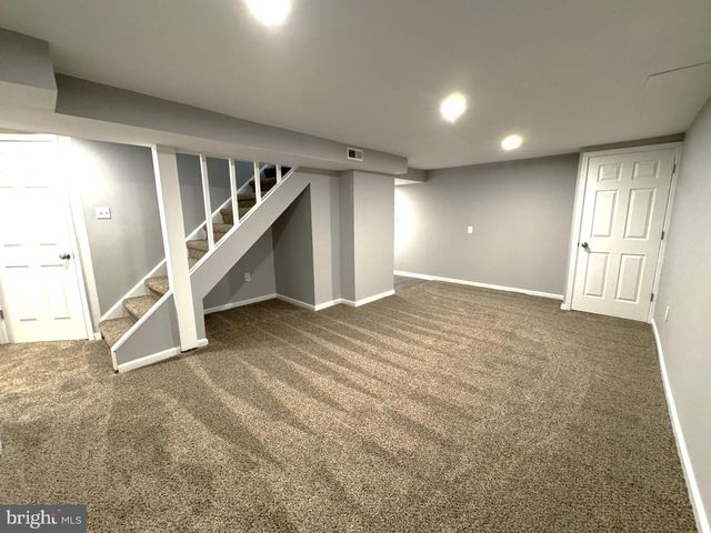 111 FRANKLIN COURT, North Wales, PA 19454