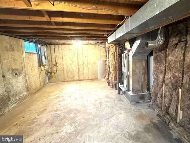 111 FRANKLIN COURT, North Wales, PA 19454