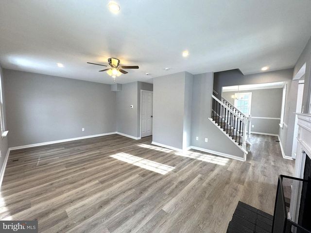 111 FRANKLIN COURT, North Wales, PA 19454